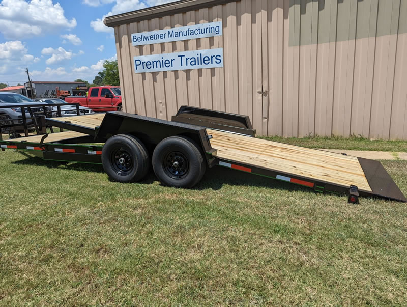 Bellwether Premier Tilt Equipment Utility Trailer with 4' Stationary Bed